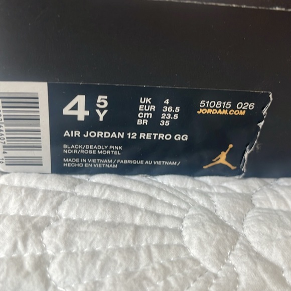 Jordan 12 Black Deadly Pink Sz 4.5Y - Picture 4 of 4